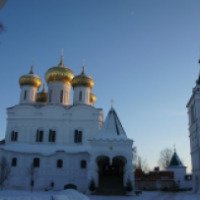 Автобусная экскурсия "Кострома - терем Снегурочки и посещение лосефермы" 