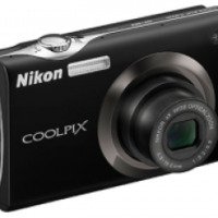 Цифровой фотоаппарат Nikon Coolpix S4000