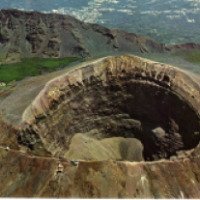 Экскурсия к кратеру вулкана Везувий (Италия)