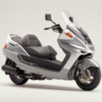 Максискутер Yamaha Majesny 250