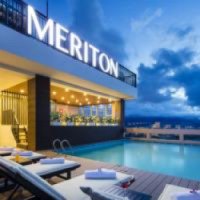Отель Meriton Hotel 3* 
