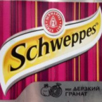 Сильногазированный напиток Schweppes