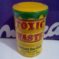 Конфеты Toxic Waste