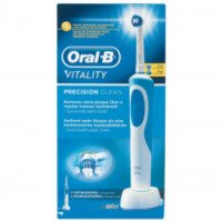 Электрическая зубная щетка Braun Oral-B Vitality Precision Clean