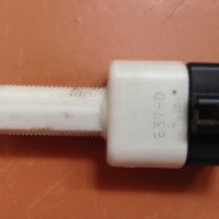 Концевик для педали тормоза PA66-2