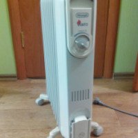 Масляный радиатор DeLonghi Vento V550920
