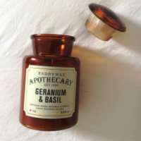 Ароматическая свеча PADDYWAX "Geranium & Basil"