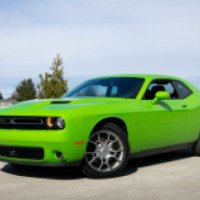 Автомобиль Dodge Challenger