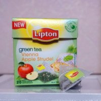 Чай зеленый Lipton со вкусом яблочного штруделя