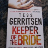 Книга "Keeper of the bride" - Тесс Герритсен