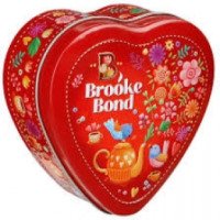 Набор Brooke Bond чай черный листовой в жестяной банке в форме сердца