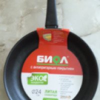 Сковорода литая Биол с антипригарным ЭКО покрытием