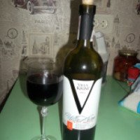 Вино Villa Krim красное полусладкое "Pinot Noir"
