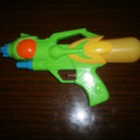 Игрушку Bebelot водяной пистолет "Звездный патруль"