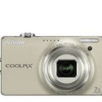 Цифровой фотоаппарат Nikon Coolpix S6000