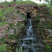 Водопад в деревне Пника 