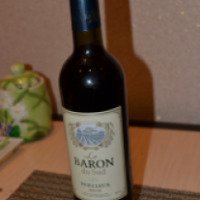 Вино столовое красное полусладкое Ариант "Южный барон"