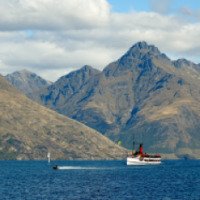 Круиз по озеру Уакатипу на старинном пароходе TSS Earnslaw (Новая Зеландия, Куинстаун)