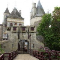 Замок де ля Рошпот Chateau de la Rochepot 