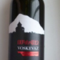 Вино красное Voskevaz полусладкое