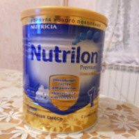 Сухая молочная смесь Nutrilon Premium с рождения