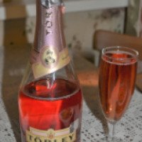 Шампанское Torley Charmant Rose