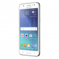 Смартфон Samsung J700H Galaxy J7