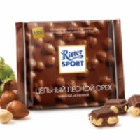 Шоколад молочный Ritter Sport с цельным фундуком