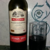 Вино красное полусладкое Alaverdi Алазанская долина