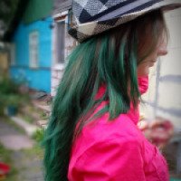 Окрашивание волос в зеленый цвет