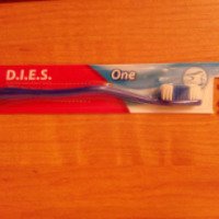 Зубная щетка D.I.E.S. "One Средняя"