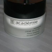 Увлажняющий крем Academie Velvety Cream