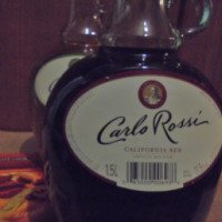 Красное полусухое вино Carlo Rossi Vineyards Modesto California USA