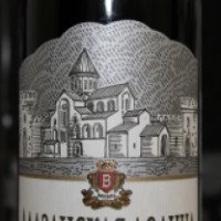 Вино красное полусладкое Betaneli "Алазанская долина"