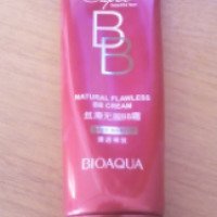 ББ крем маскирующий поры Bioaqua Natural Flawless BB Cream