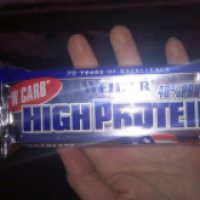 Протеиновый батончик Weider High Protein