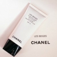 Тональный флюид Chanel Les Beiges All In One Healthy Glow Fluid SPF 15