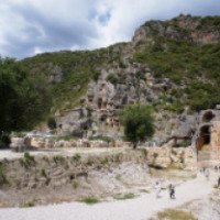 Ликийские гробницы в скалах (Турция, Мира)