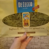 Макаронные изделия со шпинатом De Cecco