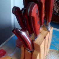 Набор ножей на деревянной подставке Marvel