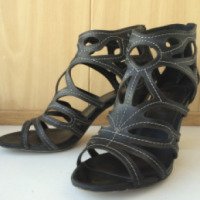 Женские туфли открытые TJ Collection