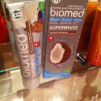 Зубная паста Biomed Superwhite с экстрактом кокоса