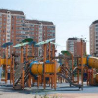 Детская площадка и комплекс для лазанья Новые горизонты (победитель конкурса "Лучший московский дворик")