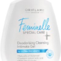 Очищающий гель для интимной гигиены Oriflame "Feminelle Special Care"
