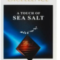 Темный шоколад Lindt Excellence Sea Salt с морской солью
