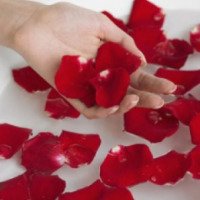 Лепестки роз для проблемной кожи или лечебные маски