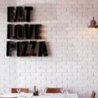 Кафе "Eat Love Pizza" (Австралия, Сидней)