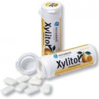 Жевательная резинка с ксилитолом Miradent Xylitol Chewing Gum свежие фрукты