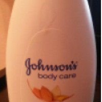 Гель для душа JOHNSON'S body care с миндальным маслом