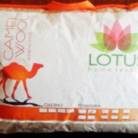 Подушка Lotus "Верблюжья шерсть"